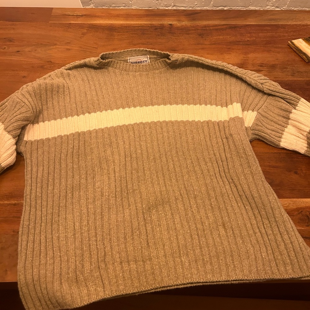 Beautiful Vintage Sweater